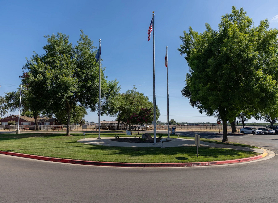 24TulareCounty_RK_1_Visalia, Government Plaza_524.jpg